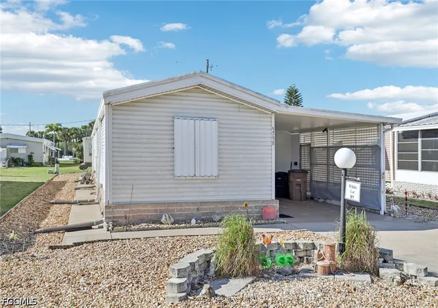 Photo 2 of Manufactured home for sale at 9798 Sugarberry Way, Fort Myers, FL 33905 | MLS# 2026014398 | Listing updated on 2026-07-02