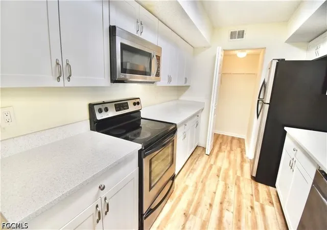Photo 1 of Condo for sale at 13605 Eagle Ridge Dr #1721, Fort Myers, FL 33912 | MLS# 2026014409 | Listing updated on 2026-04-04