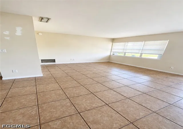 Photo 3 of Single family home for sale at 1515 Medford Pl, Lehigh Acres, FL 33936 | MLS# 2026014485 | Listing updated on 2026-06-12