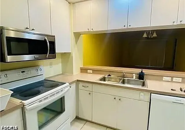 Photo 3 of Condo for sale at 1141 Van Loon Cmns Cir #102, Cape Coral, FL 33909 | MLS# 2026014109 | Listing updated on 2026-08-31