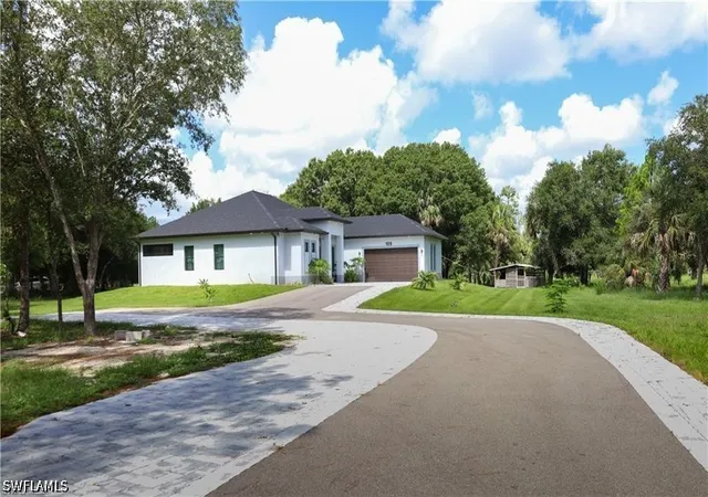 Photo 1 of Single family home for sale at 109 14th Street Se, Naples, FL 34117 | MLS# 226013057 | Listing updated on 2026-07-12