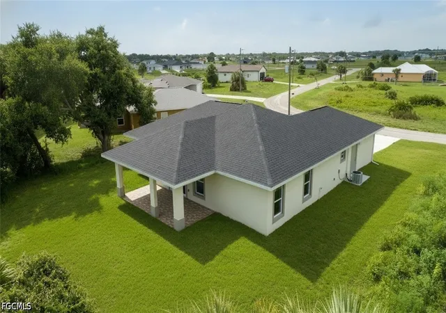 3rd image of 1138 Argosy Rd, La Belle, FL 33935 | MLS# 2026014584