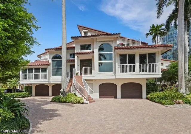 1st image of 4737 Villa Mare Ln, Naples, FL 34103 | MLS# 226013067