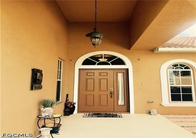 Photo 3 of Single family home for sale at 2124 Skyline Blvd, Cape Coral, FL 33991 | MLS# 2026014645 | Listing updated on 2026-03-27