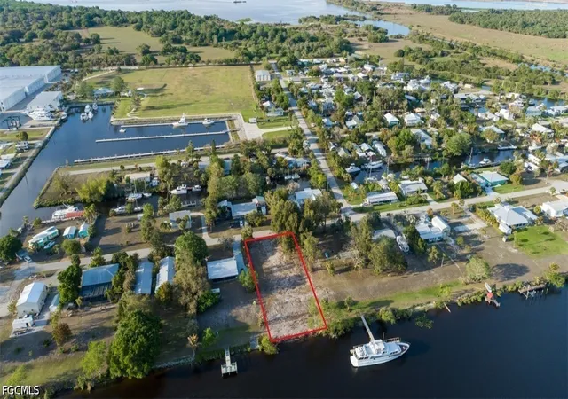 1st image of 1035 W Anchor Ln, Moore Haven, FL 33471 | MLS# 2026014670