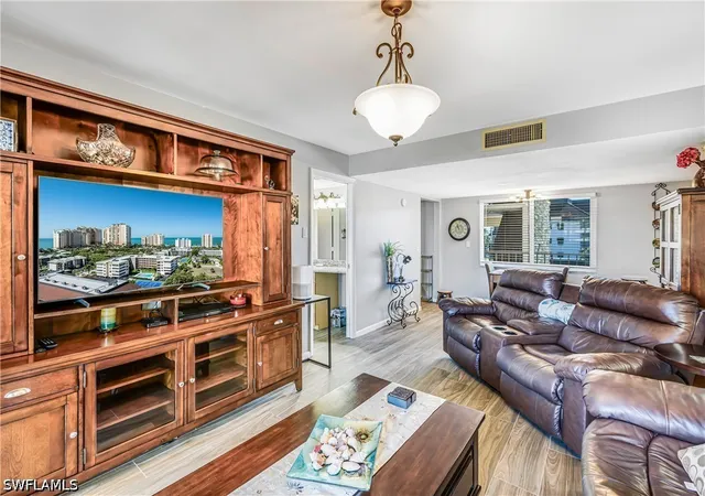 2nd image of 921 Seagrape Dr #308B, Marco Island, FL 34145 | MLS# 226013291
