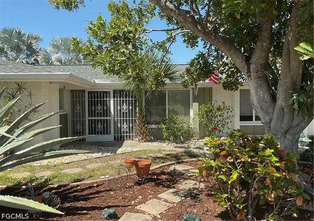 3rd image of 4617 Forest Glen Dr, North Fort Myers, FL 33903 | MLS# 2026014726
