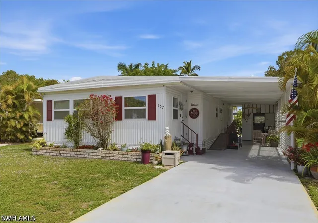 Homes for sale in Naples, FL | 857 Manatee Rd, Naples, FL 34114 | MLS# 226013352
