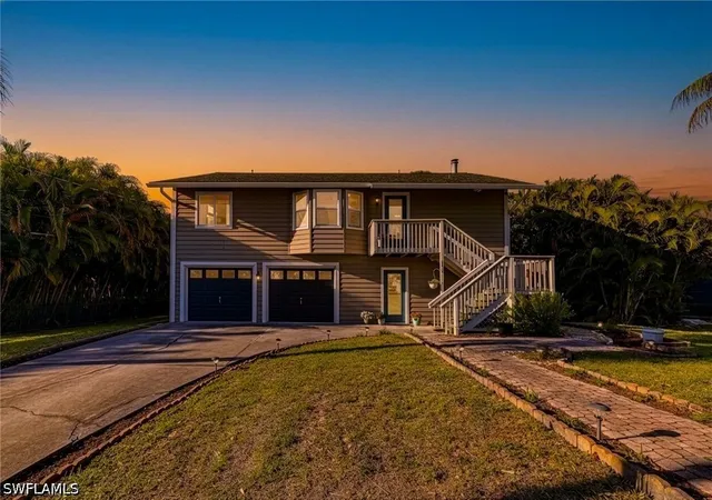 Photo 3 of Single family home for sale at 4730 Pembrooke Ln, Bonita Springs, FL 34134 | MLS# 226013163 | Listing updated on 2026-07-11