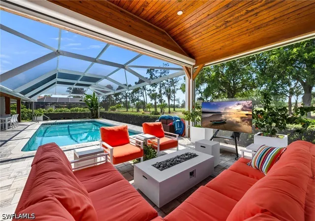 Photo 2 of Sale Pending at 1966 Imperial Golf Crse Blvd, Naples, FL 34110 | MLS# 226013074 | Listing updated on 2026-07-31
