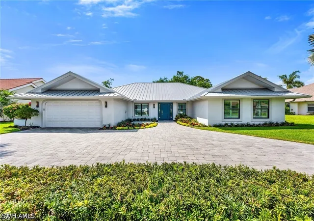 Photo 4 of Sale Pending at 1966 Imperial Golf Crse Blvd, Naples, FL 34110 | MLS# 226013074 | Listing updated on 2026-07-31