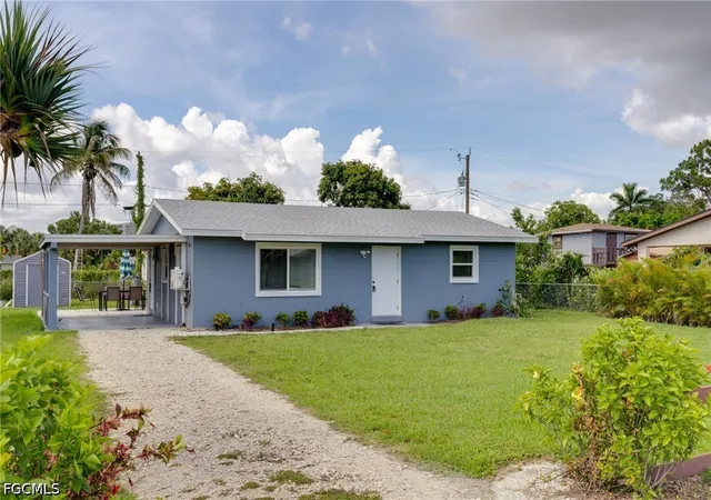 Photo 1 of Single family home for sale at 4630 New Hvn Dr, Fort Myers, FL 33908 | MLS# 2026014888 | Listing updated on 2026-07-15