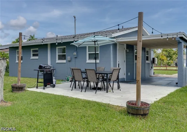 Photo 3 of Single family home for sale at 4630 New Hvn Dr, Fort Myers, FL 33908 | MLS# 2026014888 | Listing updated on 2026-07-15