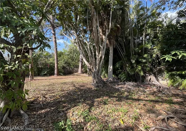 4th image of 930 13Th St N, Naples, FL 34102 | MLS# 226013342