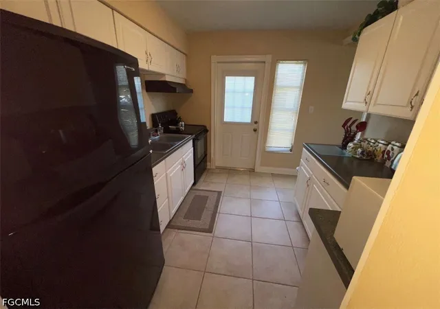 Photo 2 of Townhouse for sale at 10 Tangelo Ct, Lehigh Acres, FL 33936 | MLS# 2026014926 | Listing updated on 2026-07-31