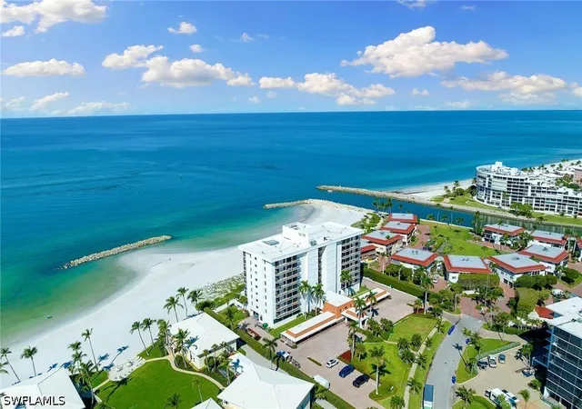 2nd image of 2171 Gulf Shore Blvd N, Naples, FL 34102