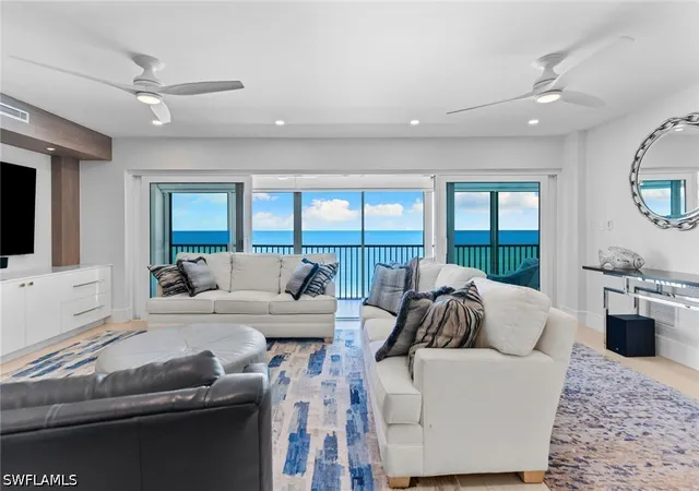 3rd image of 2171 Gulf Shore Blvd N, Naples, FL 34102