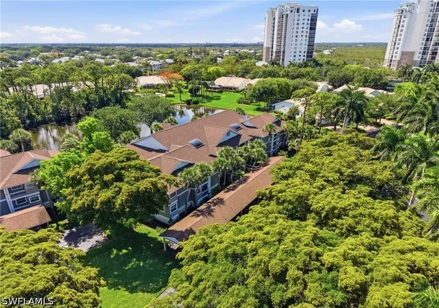 33rd image of 660 Wiggins Bay Dr #B21, Naples, FL 34110 | MLS# 226013436