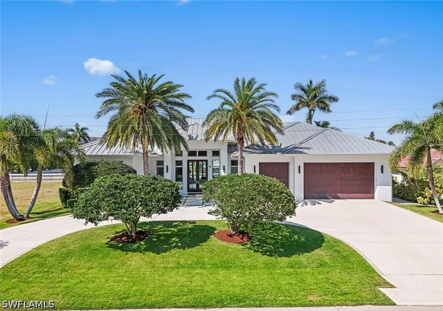 Photo 1 of Single family home for sale at 1467 Marlin Dr, Naples, FL 34102 | MLS# 226013089 | Listing updated on 2026-07-19