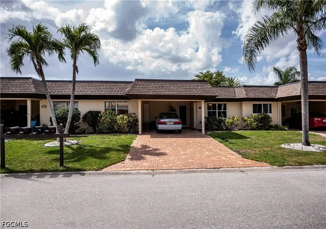 45th image of 5705 Harbour Club Rd, Fort Myers, FL 33919 | MLS# 2026015002