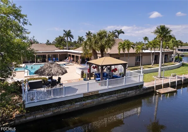 4th image of 5705 Harbour Club Rd, Fort Myers, FL 33919 | MLS# 2026015002