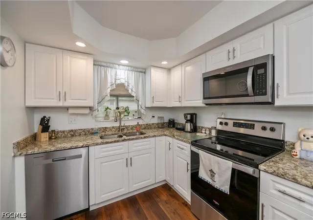 5th image of 5705 Harbour Club Rd, Fort Myers, FL 33919 | MLS# 2026015002