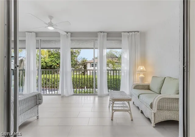 3rd image of 4126 Belair Ln, Naples, FL 34103