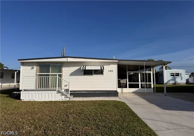 Photo 1 of Manufactured home for sale at 135 Orange Harbor Dr, Fort Myers, FL 33905 | MLS# 2026015100 | Listing updated on 2026-06-26