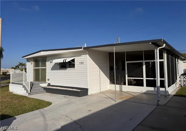 Photo 2 of Manufactured home for sale at 135 Orange Harbor Dr, Fort Myers, FL 33905 | MLS# 2026015100 | Listing updated on 2026-06-26