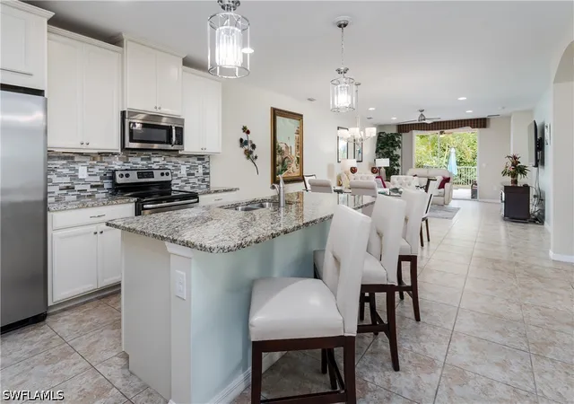 Homes for sale in Naples, FL | 14943 Edgewater Cir, Naples, FL 34114 | MLS# 226012946