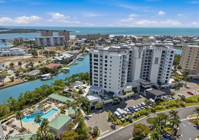 2nd image of 4142 Bay Bch Ln, Fort Myers Beach, FL 33931