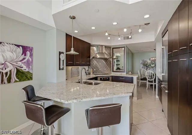 4th image of 980 Cape Marco Dr #507, Marco Island, FL 34145 | MLS# 226013478