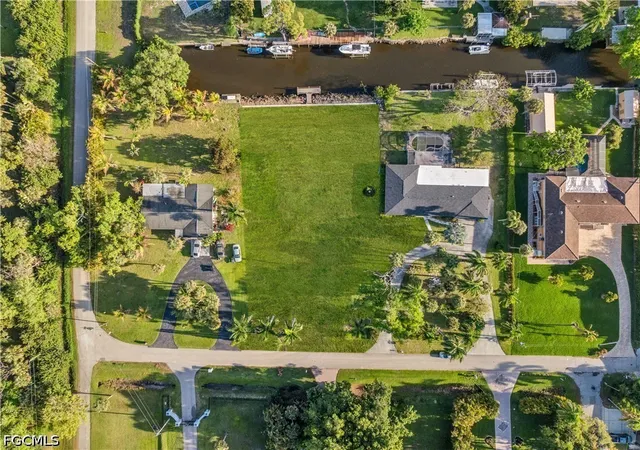 4th image of 62 Wolcott Dr, North Fort Myers, FL 33903 | MLS# 2026015390