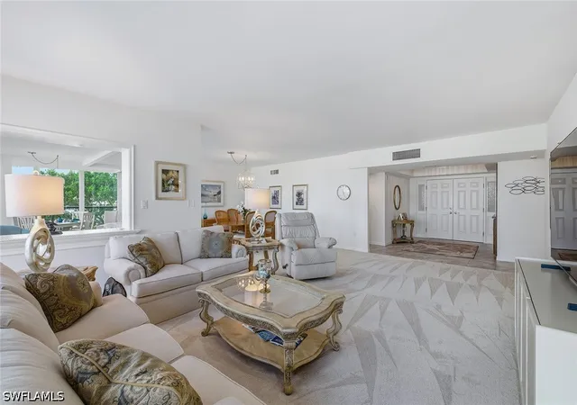 4th image of 4031 Gulf Shore Blvd N #3B, Naples, FL 34103 | MLS# 226012564