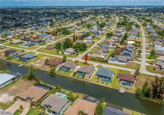 45th image of 910 Sw 12th Ter, Cape Coral, FL 33991 | MLS# 2026015443