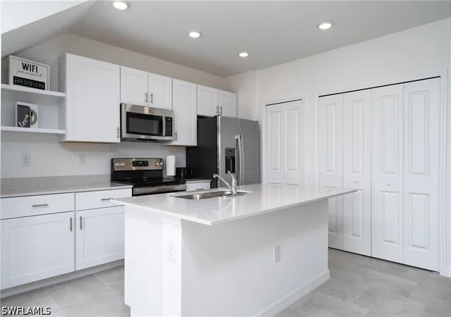 Photo 3 of Townhouse for sale at 14267 Oviedo Pl, Fort Myers, FL 33905 | MLS# 226013699 | Listing updated on 2026-05-06