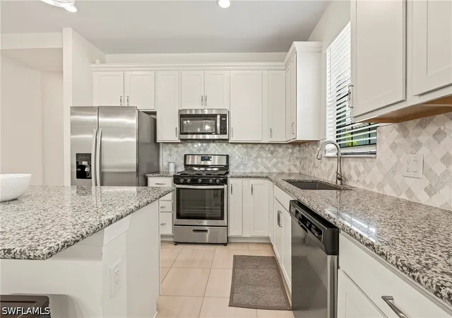 4th image of 12350 Canal Grande Dr, Fort Myers, FL 33913 | MLS# 226013863