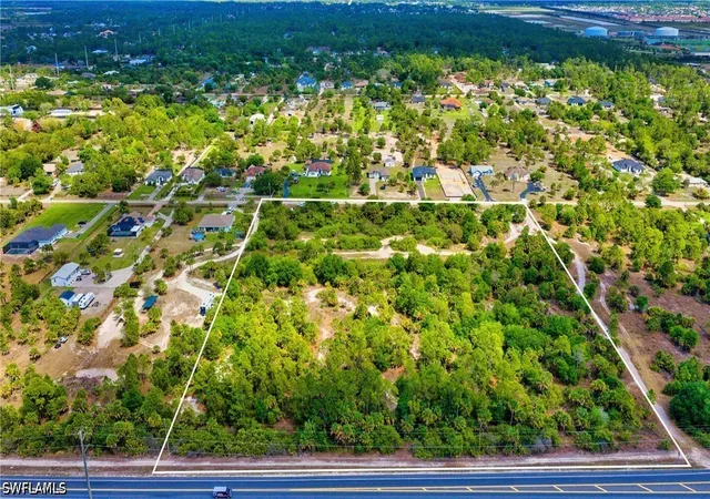 2nd image of 123 8th St Ne, Naples, FL 34120 | MLS# 226011113