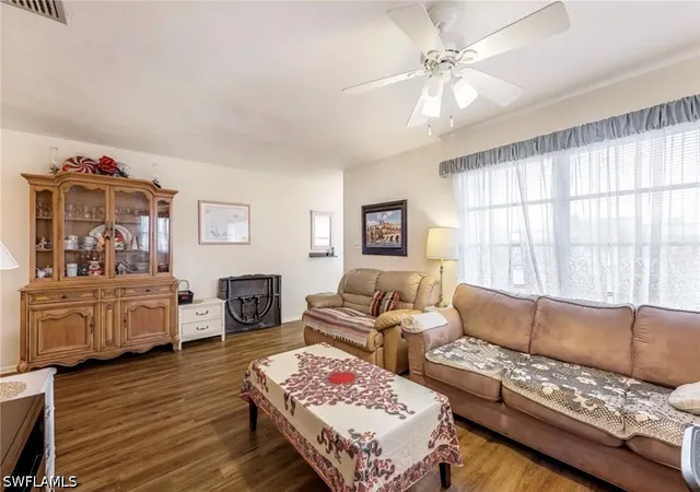 4th image of 45 Tozer Ct, Fort Myers, FL 33919 | MLS# 226013803