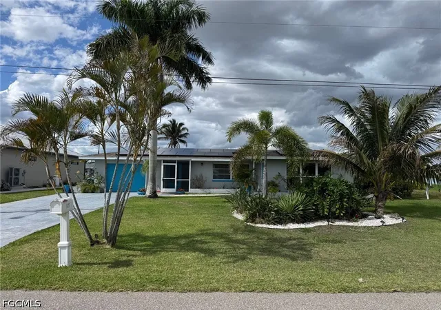 Photo 3 of Single family home for sale at 1437 Se 21st Lane, Cape Coral, FL 33990 | MLS# 2026015514 | Listing updated on 2026-08-31