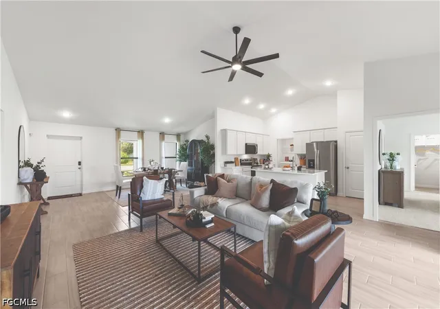 4th image of 525 Willowbrook Dr, Lehigh Acres, FL 33972 | MLS# 2026015534