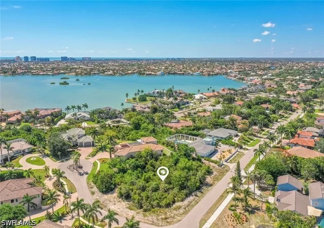 2nd image of 790 Inlet Dr, Marco Island, FL 34145 | MLS# 226014004