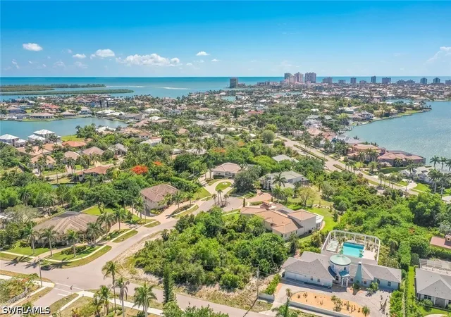 5th image of 790 Inlet Dr, Marco Island, FL 34145 | MLS# 226014004