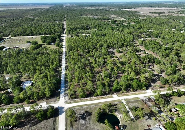 3rd image of 4655 Pioneer 23Rd St, Clewiston, FL 33440 | MLS# 2026015717
