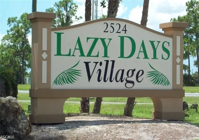 2nd image of 593 Daisy Dr, North Fort Myers, FL 33917 | MLS# 2026015720