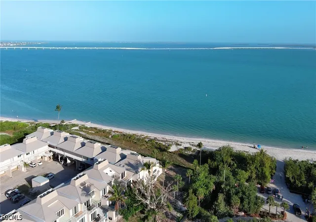 2nd image of 200 Periwinkle Wy, Sanibel, FL 33957