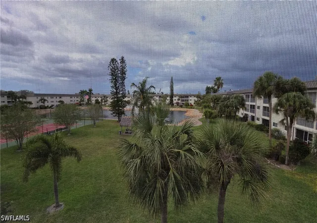 Homes for sale in Naples, FL | 1014 Manatee Road, Naples, FL 34114 | Houzeo