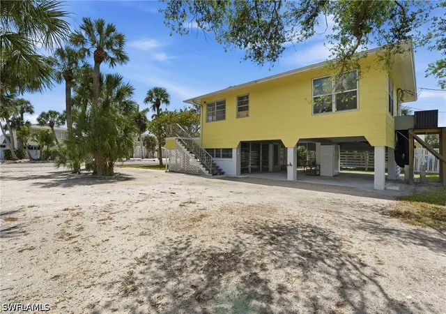 3rd image of 123 Andre Mar Dr, Fort Myers Beach, FL 33931 | MLS# 226013208