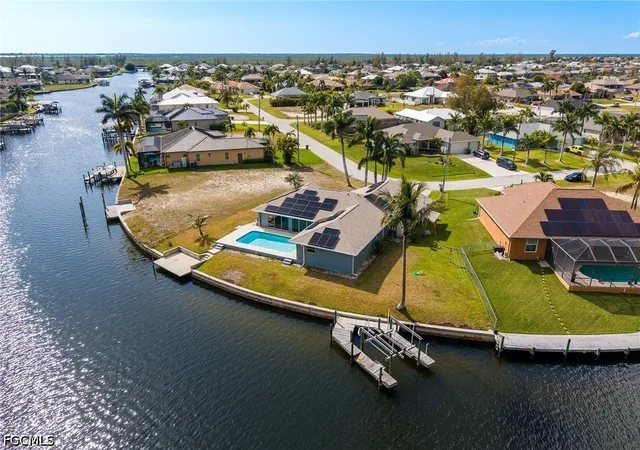 2nd image of 401 Nw 36th Pl, Cape Coral, FL 33993 | MLS# 2026015772