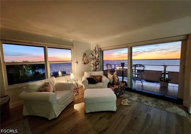 5th image of 2350 W 1St St #801, Fort Myers, FL 33901 | MLS# 2026015774